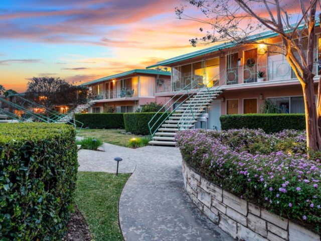 Mid Century Condo Pasadena